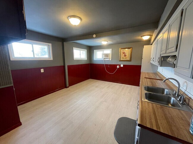 Foto del edificio - 4331 6th St