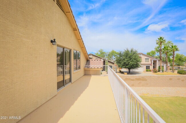 Foto del edificio - 7456 W Aurora Dr