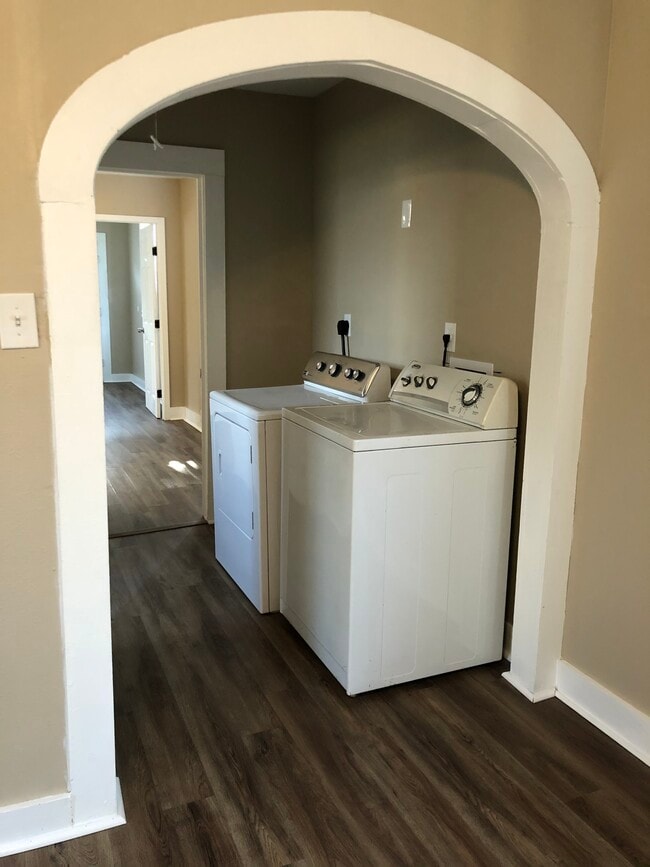 Photo - 814 Fried St House