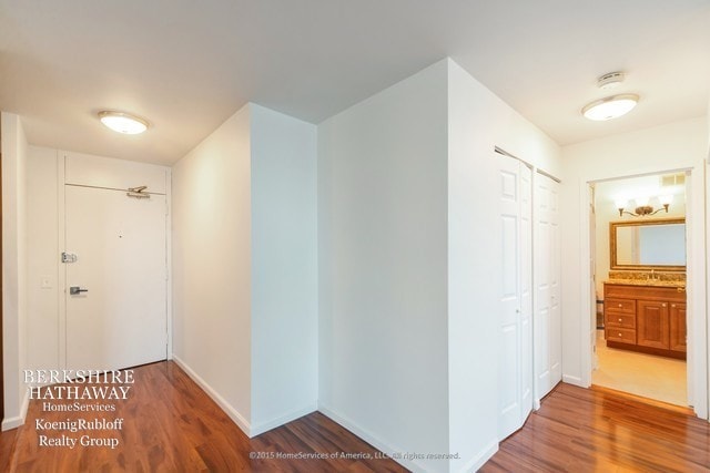 Building Photo - 1560 N Sandburg Ter