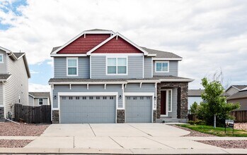Building Photo - 7797 Wagonwood Pl