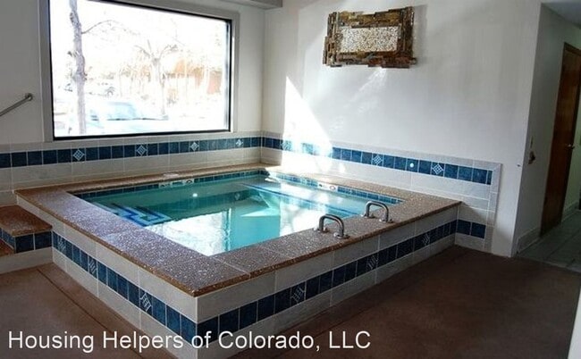 Building Photo - 1 br, 1 bath House - 2800 Sundown Lane #109