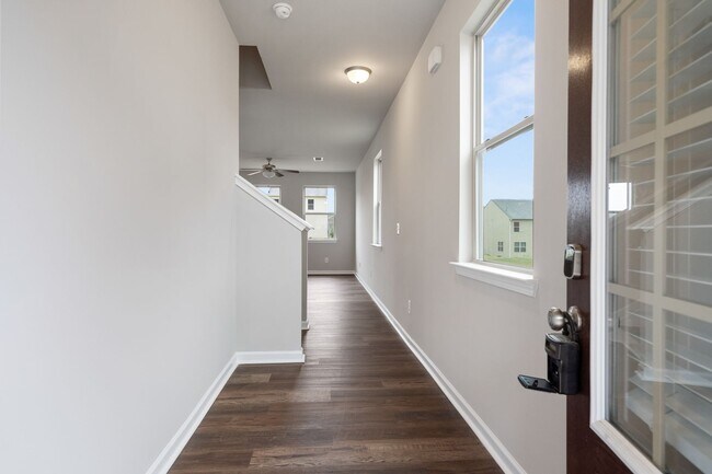 Foto del edificio - 4 Bed 2.5 Bath Single Family Home in Gainesville! -Retreat at Chicopee