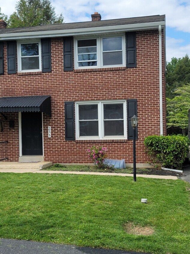 235 Princess Ave, Lancaster, PA 17601 House Rental in Lancaster, PA