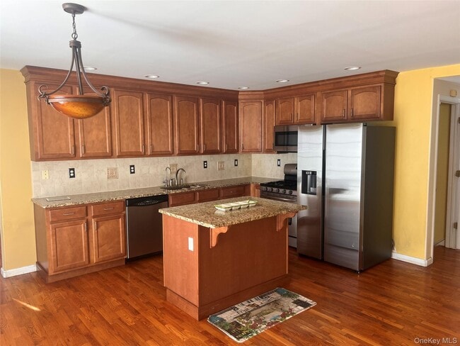 Foto del edificio - 36 Highland View Pl