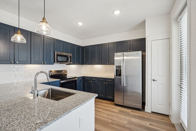 Building Photo - The Greyson