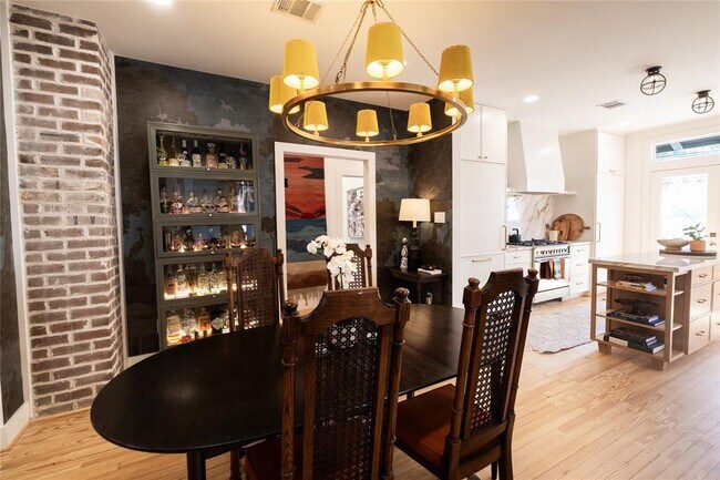 Foto del edificio - 1141 Harvard St