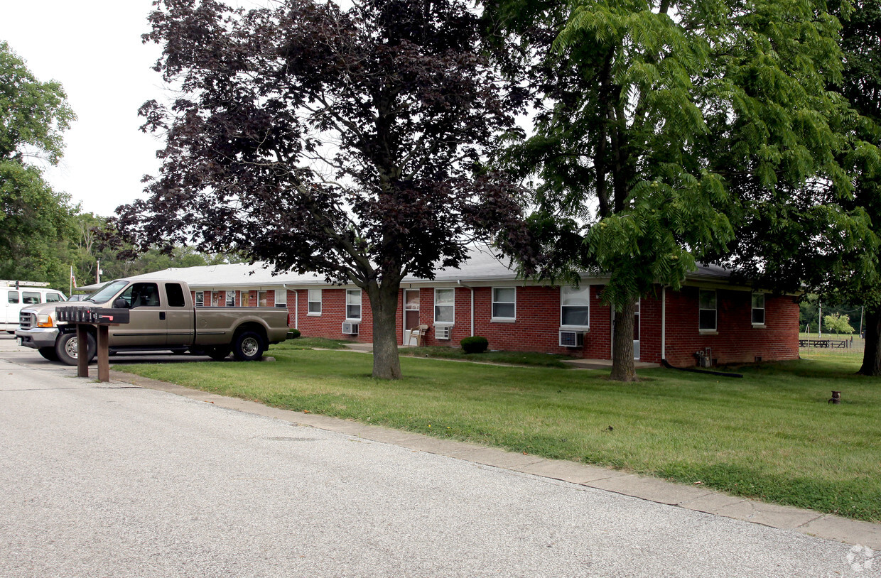 Foto del edificio - Suburban Court Apartments