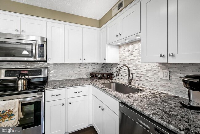 Foto del edificio - 3500 Kingsley Ct