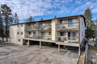 Building Photo - Cochrane 104
