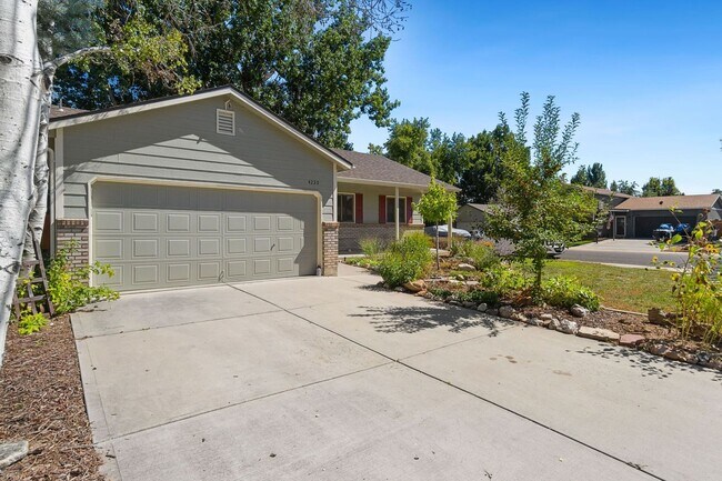 Foto del edificio - Great Ranch Home In Mid Town Fort Collins