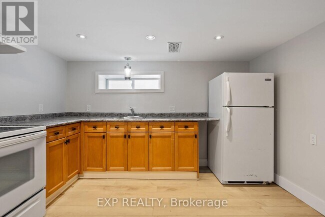 Photo du bâtiment - 318 Ashland Ave