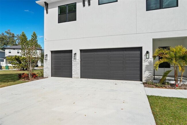 Foto del edificio - 4009 W Euclid Ave