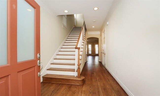 Building Photo - 4026 Gramercy St