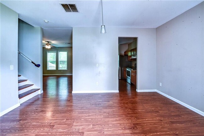Building Photo - 1454 Persimmon Trce
