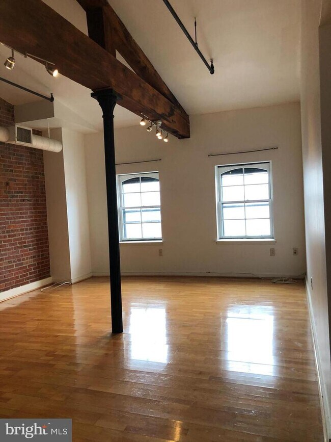 Foto del edificio - 209 N 4th St