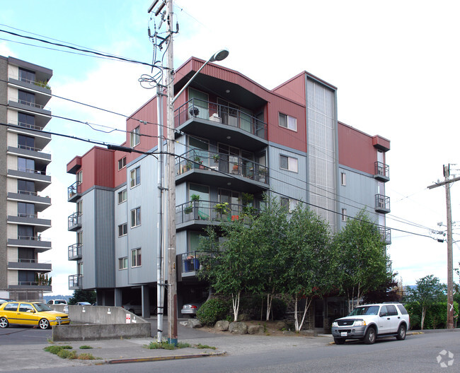 Foto del edificio - Triton Terrace