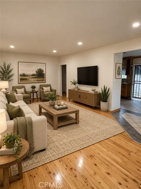 Foto del edificio - 7881 Claybeck Ave