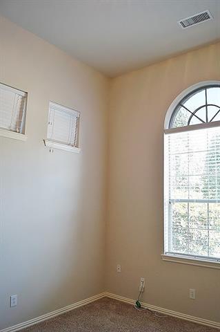 Building Photo - 5213 Bald Cypress Ln