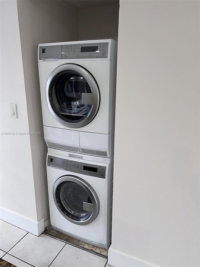 Foto del edificio - 5480 W 21st Ct