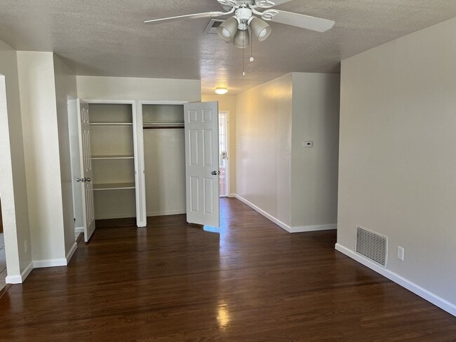 Building Photo - 4 Bedroom Tara Hills Home for Rent