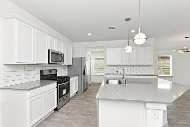 Building Photo - 1826 Plantation Pl