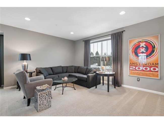 Building Photo - 8957 SW Village Loop