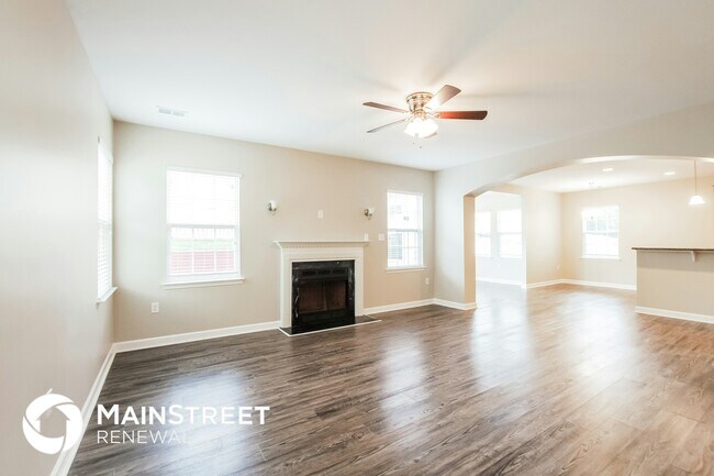 Foto del edificio - 4220 High Shoals Dr