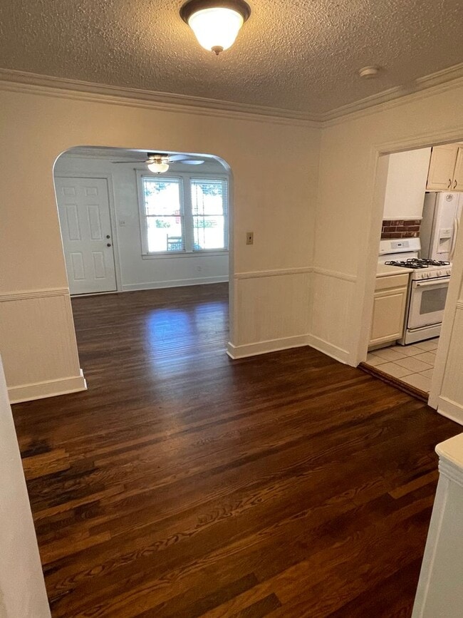 Foto del edificio - 3BD/1BA Home located Near U of M!