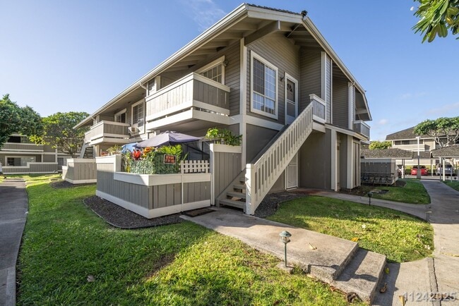 Building Photo - Waipio Gem – Cozy 1-Bed, 1-Bath Townhome
