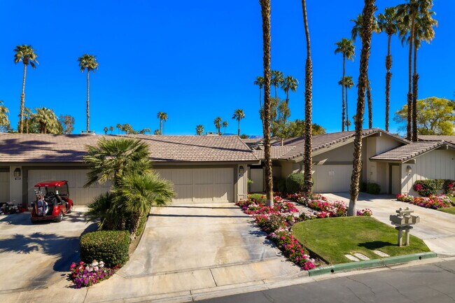 Building Photo - 196 Green Mountain Dr