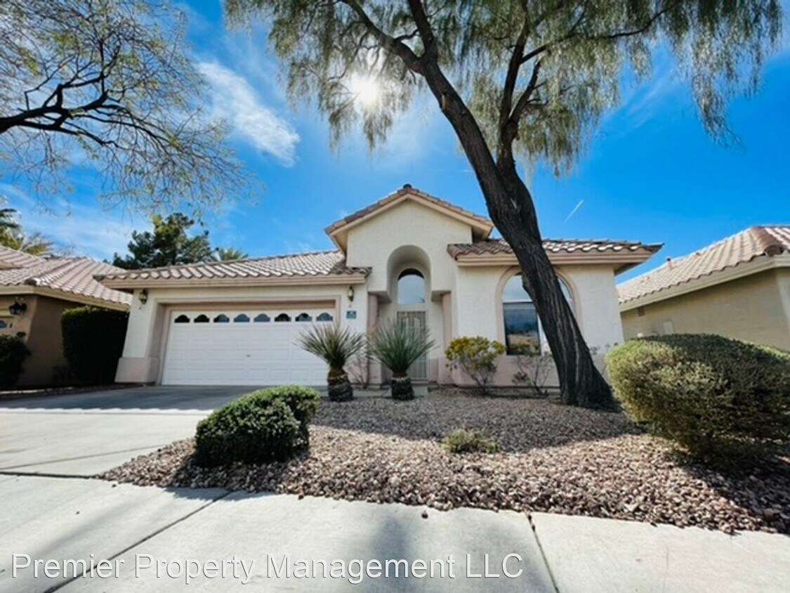 Foto principal - 3 br, 2 bath House - 2125 Eaglepath Circle