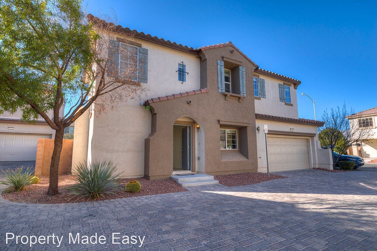 Foto principal - 3 br, 2.5 bath House - 921 Maple Pines Ave