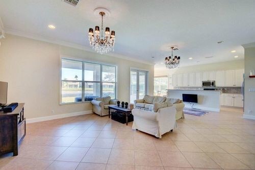 Building Photo - 174 Palm Beach Plantation Blvd
