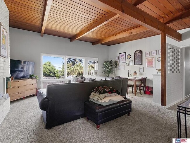 Building Photo - 4620 Eden Cir