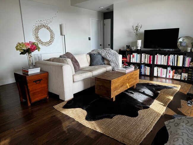 Foto del edificio - 1107 1st Ave