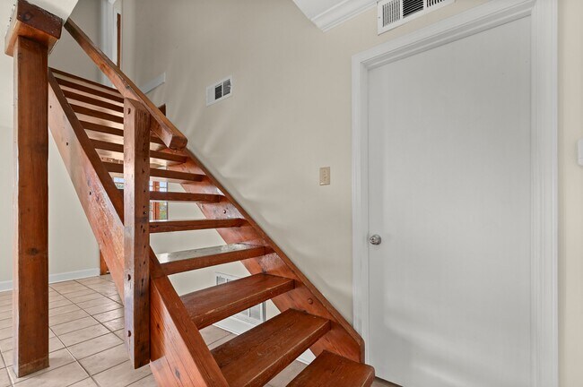 Foto del edificio - 2662 Brentwood Dr