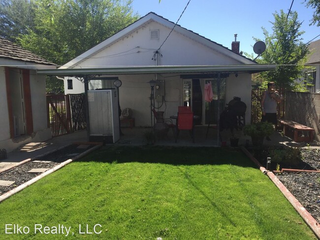 Foto del edificio - 2 br, 1 bath House - 810 Cedar Street
