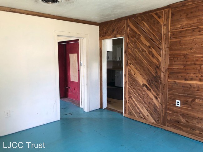 Building Photo - 3 br, 2 bath House - 4548 Allmond Ave