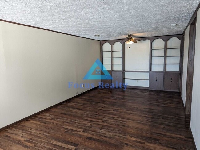 Foto del edificio - 625 Mill St