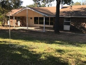 Building Photo - 36335 Pine Hill Rd