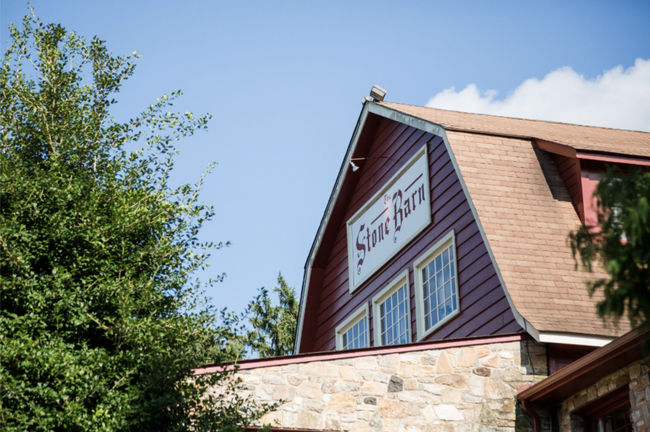 Foto del edificio - 100 Stone Barn Dr