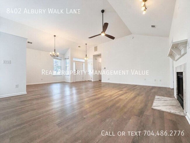 Building Photo - 8402 Albury Walk Ln