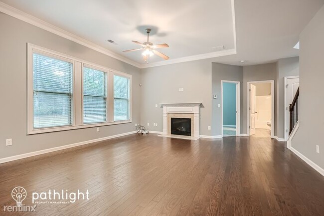 Building Photo - 5 br, 3 bath House - 1447 Rolling View Way...