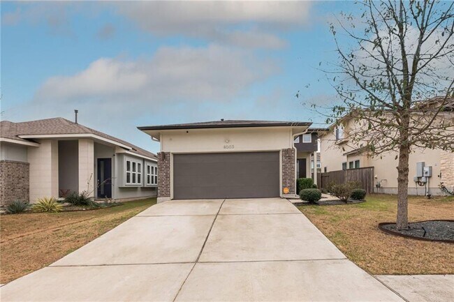 Building Photo - 8005 Izetta Ln