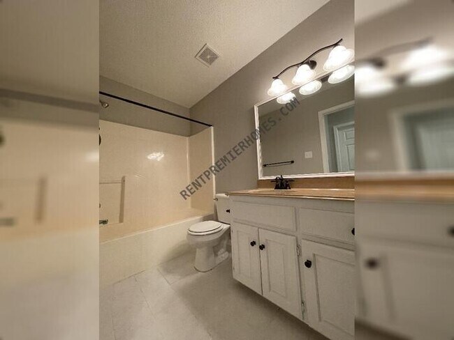 Building Photo - 3806 Winterbrook Dr