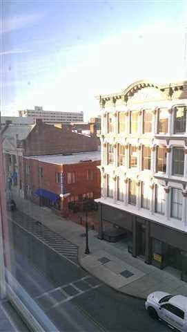 Foto principal - 304 Main St