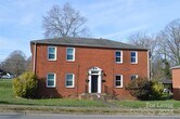 Primary Photo - 417 S Center St
