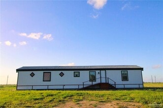 Building Photo - 19 Mile 11 N Rd
