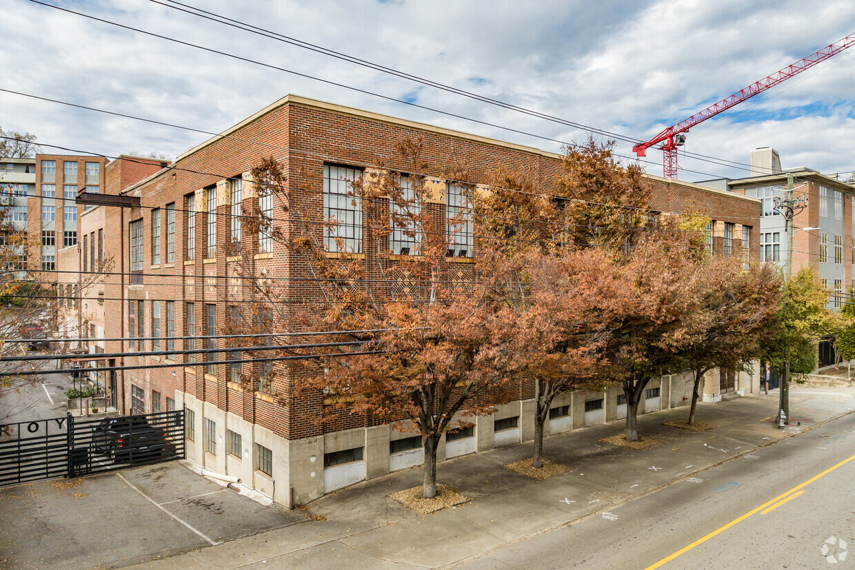 Primary Photo - Troy-Peerless Lofts